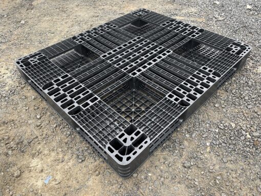 Pallet nhựa cũ KT 1100x1300x120 mm