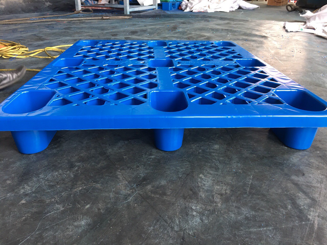 Palletnhựa KT 1100x900x145mm